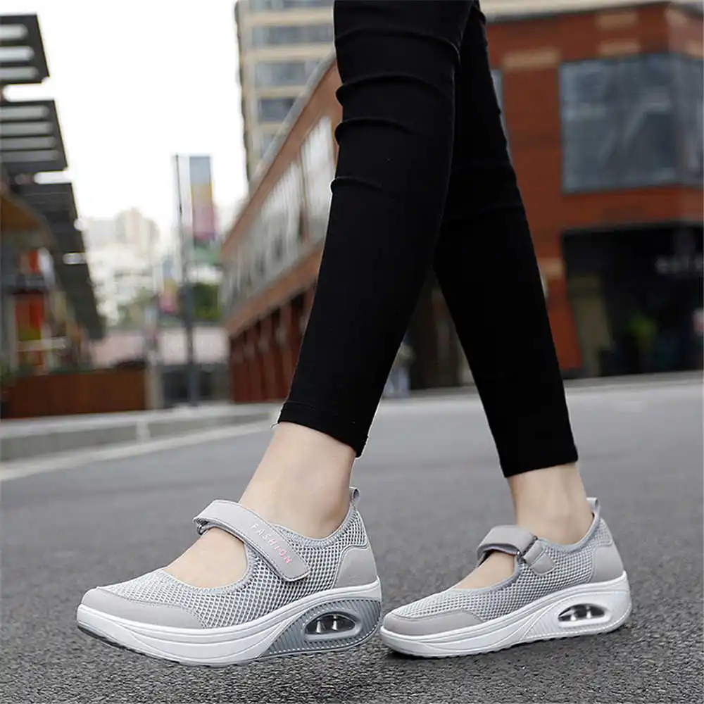 Tech Accessories Ideas - Sepatu Basket pria, sneaker olahraga warna